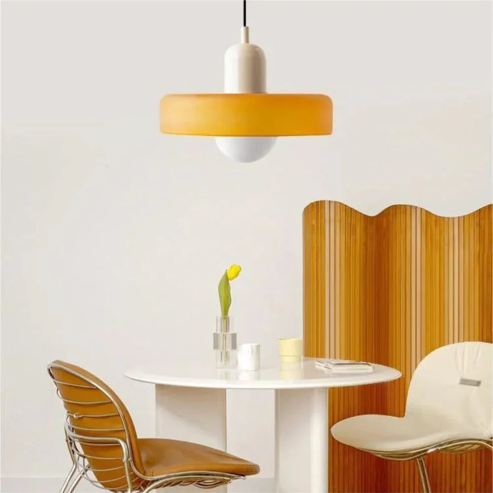 #color_Yellow and White