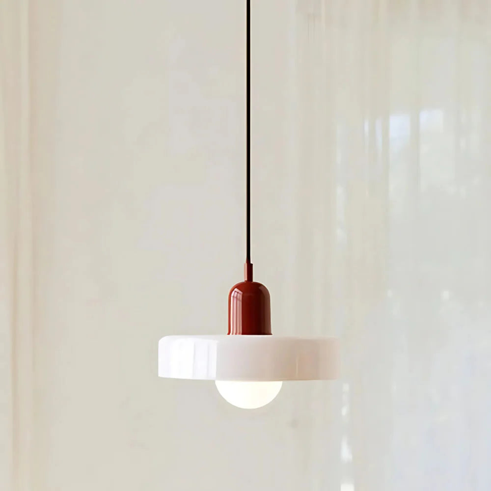 #color_White and Red