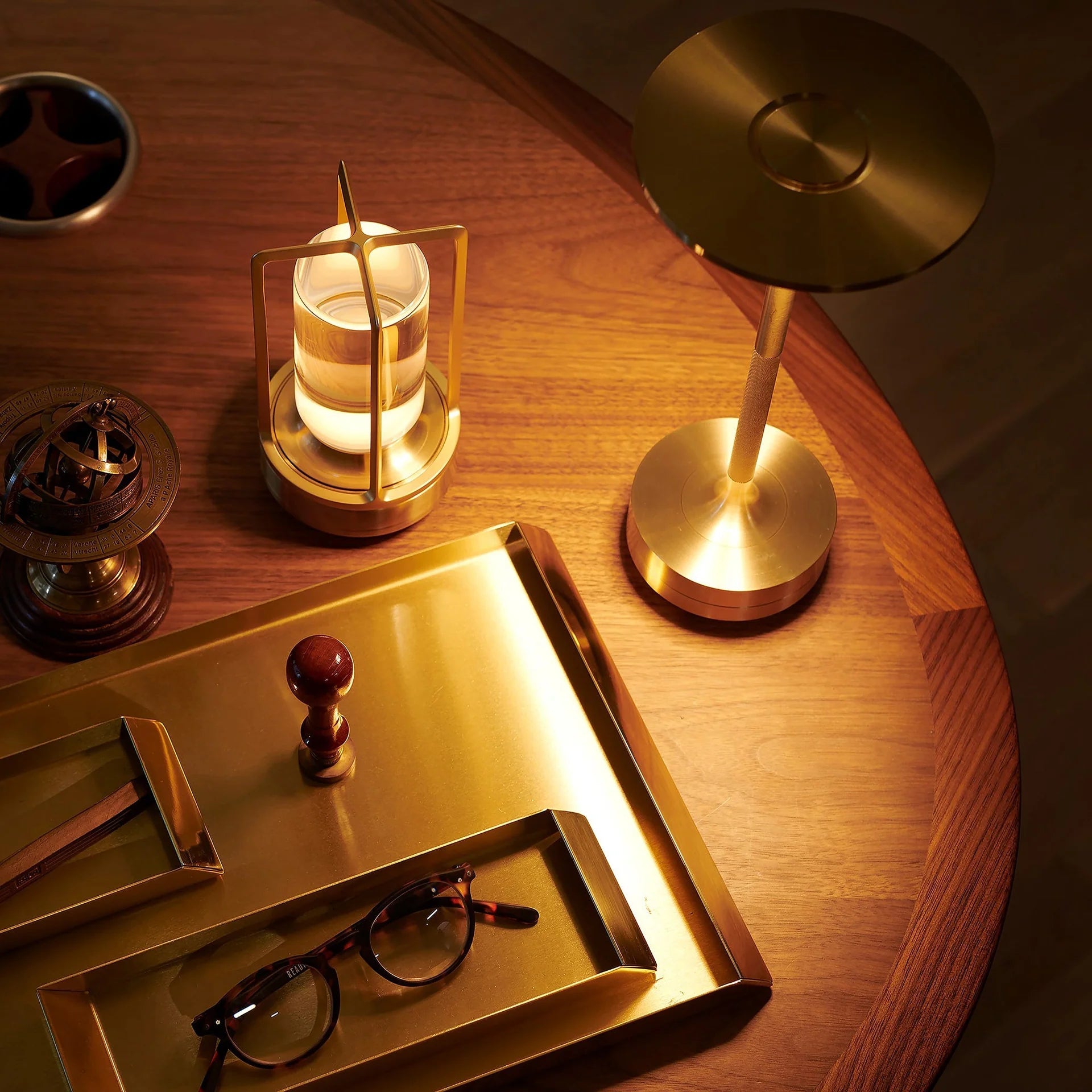#color_gold